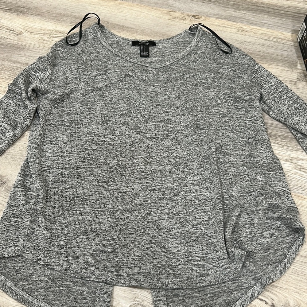 Forever 21 top
